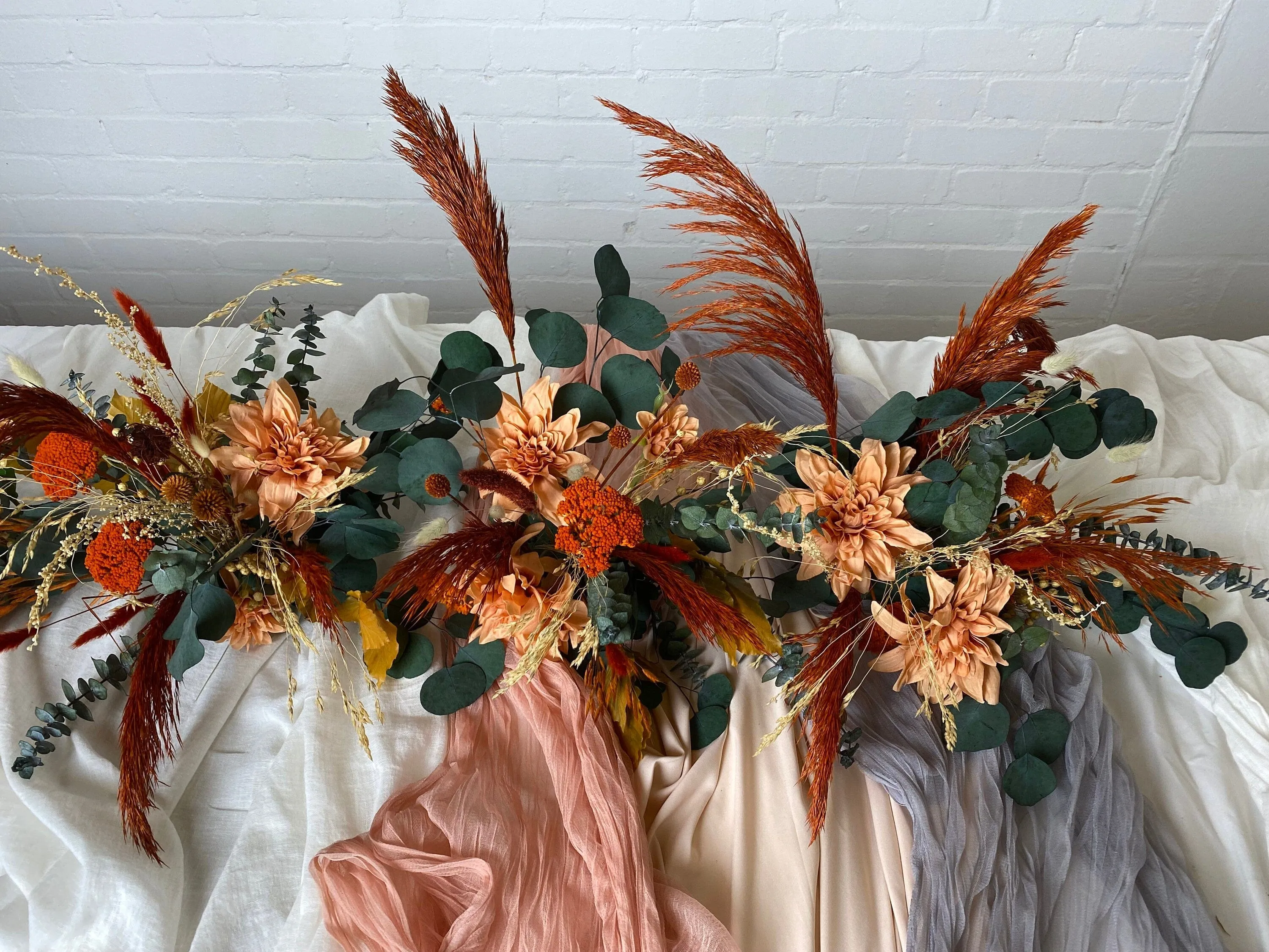 4 Section Pieces Table Runner Flower Decoration - Rust Orange Wildflowers