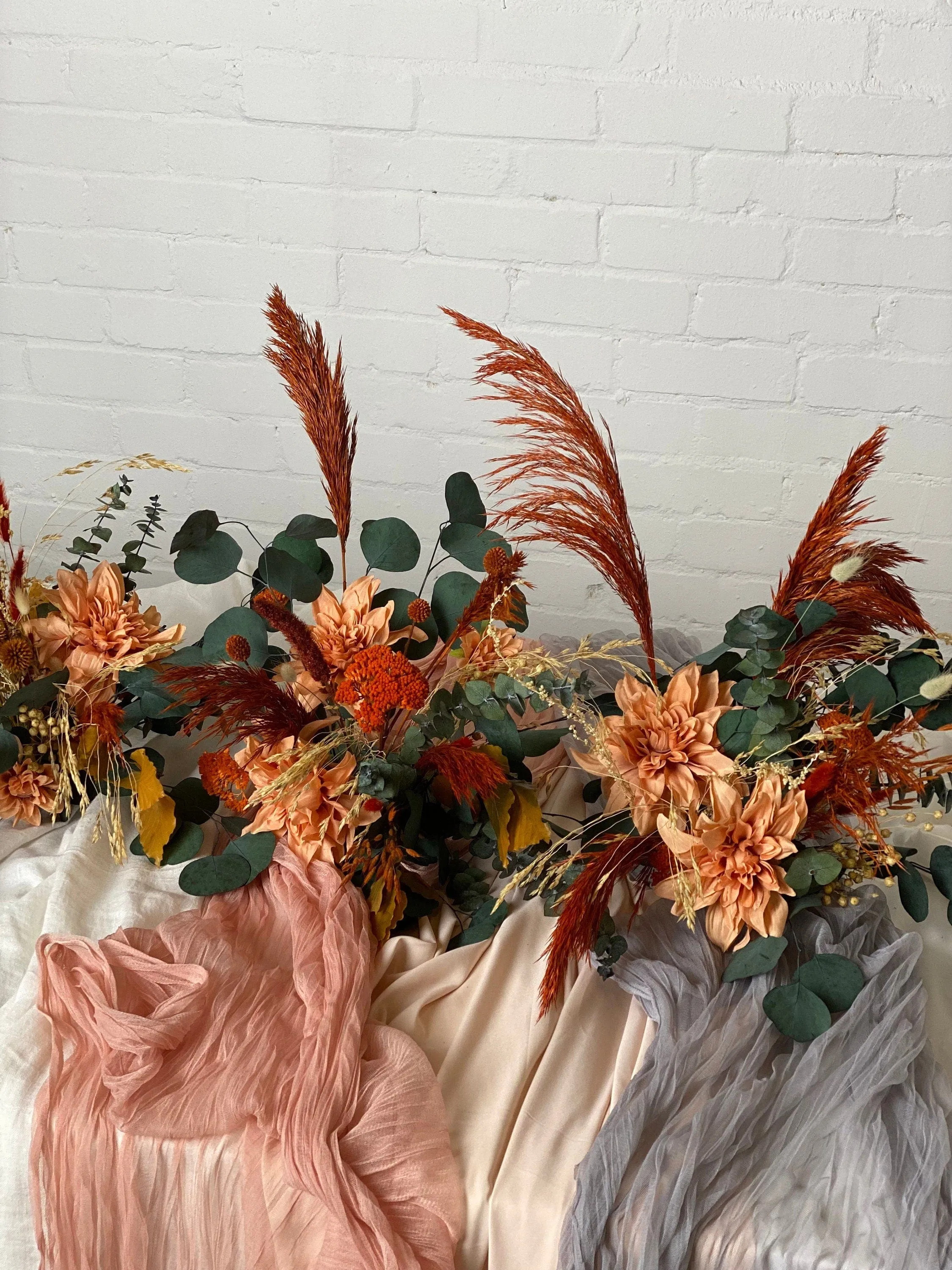 4 Section Pieces Table Runner Flower Decoration - Rust Orange Wildflowers