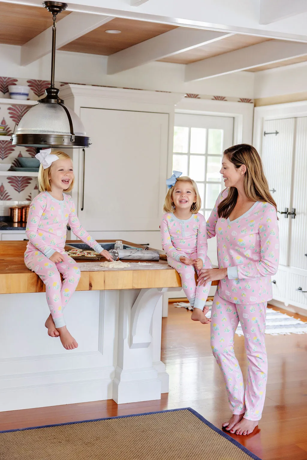 Coastal Living Lounge Set (Women's) - Vivie's Gingerbread Village with Buckhead Blue