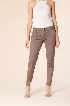 Jaqueline Archivio women's chino pants in gabardine curvy